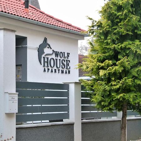 Wolf House Apartman Zalaegerszeg Esterno foto