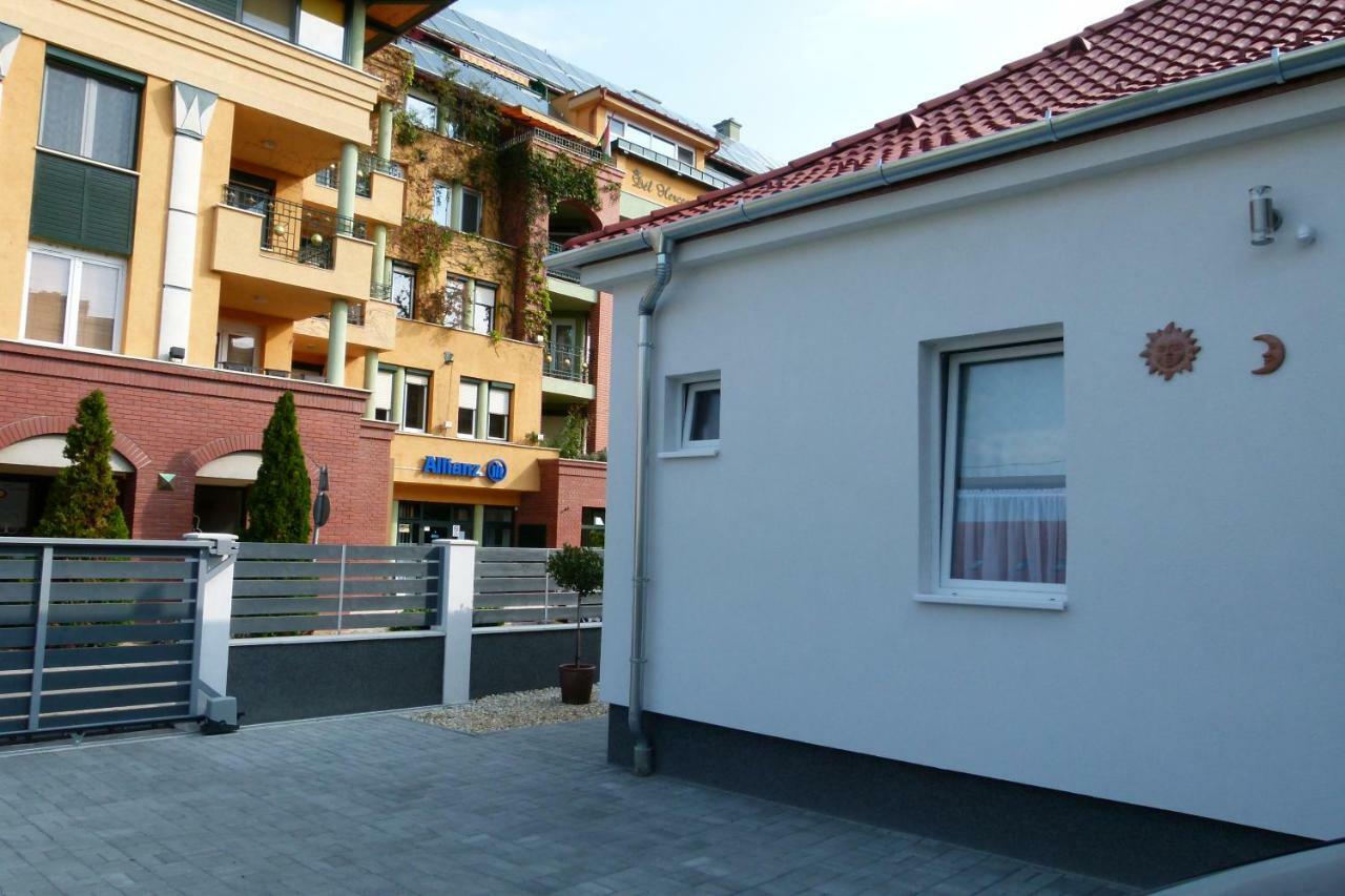 Wolf House Apartman Zalaegerszeg Esterno foto