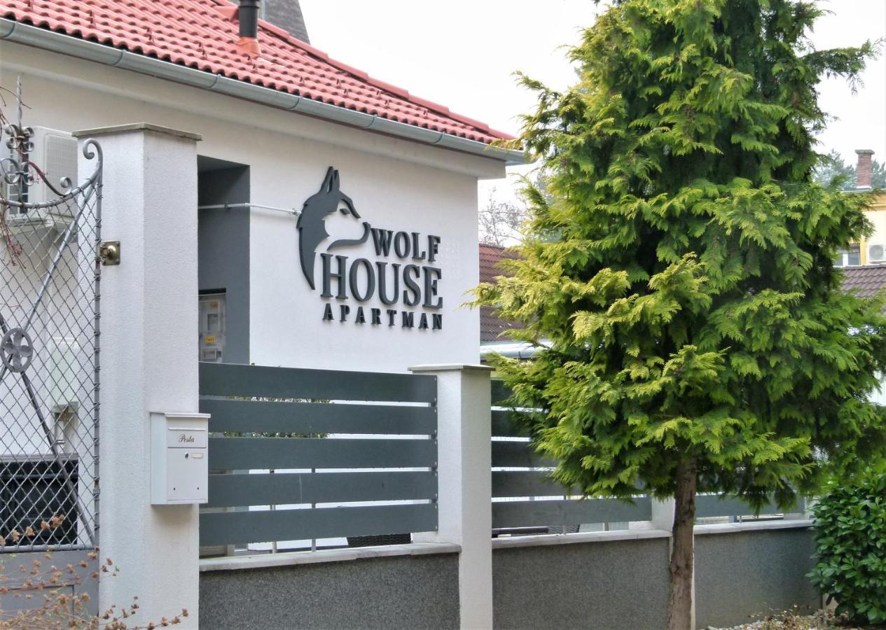 Wolf House Apartman Zalaegerszeg Esterno foto